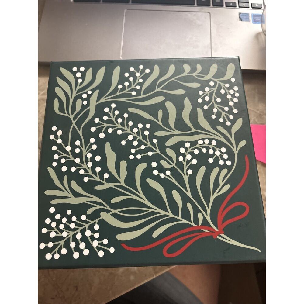 Lady Jane Holiday Gift Box